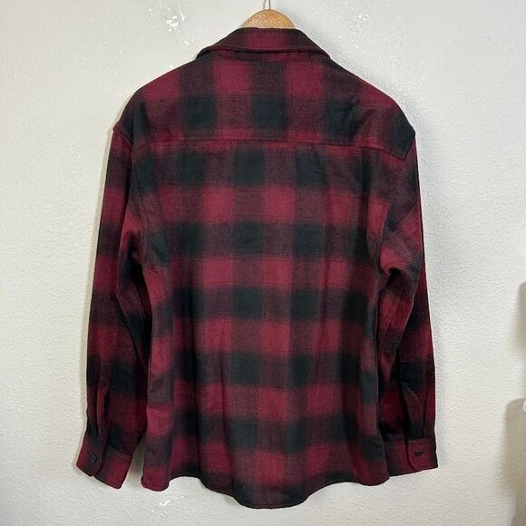 NEW American Eagle Mens Fireside Flannel M Red Black Plaid Button Up Fleece Soft - Picture 3 of 7